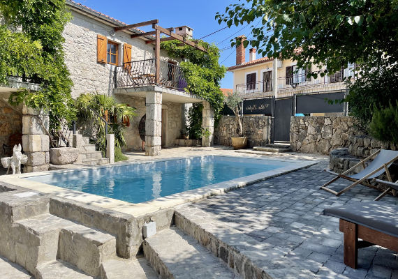 Die Ferienanlage Villa Lapis